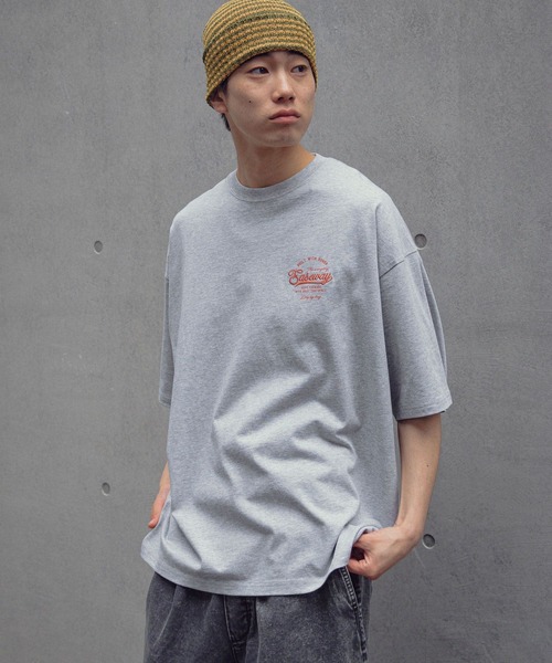 niko and...（ニコアンド）の「USACOTTONプリントT（Tシャツ/カットソー・メンズ・グレー/オフホワイト/ライトグレー/ホワイト・LARGE/MEDIUM）」の4枚目の写真