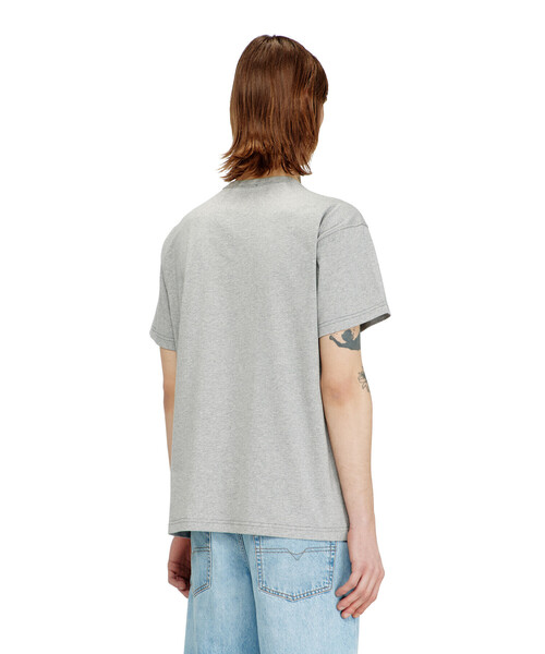 DIESEL(ディーゼル)の「メンズ Tシャツ T-NORM-DOLPHIN(Tシャツ/カットソー・メンズ・グレー系その他・LARGE/SMALL/X-SMALL/XX-LARGE/XXX-LARGE/MEDIUM/X-LARGE)」の2枚目の写真