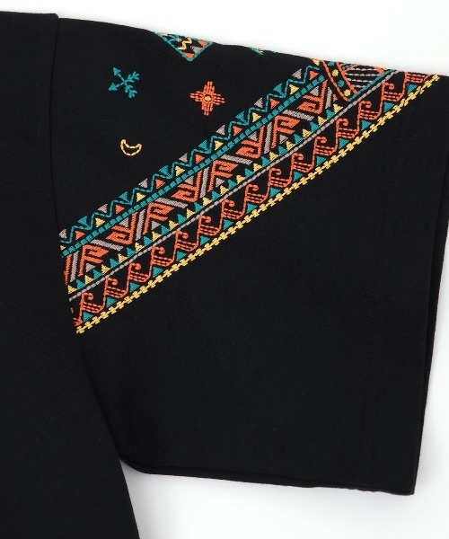 チチカカ(チチカカ)の「バンダナスリーブ刺繍Tシャツ(Tシャツ/カットソー・レディース・ホワイト/ピンク/グリーン/ブラック・FREE)」の18枚目の写真