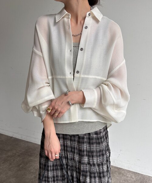 DouDou（ドゥドゥ）の「メッシュシャツ（シャツ/ブラウス・レディース・ベージュ/オフホワイト/チャコールグレー・FREE）」の5枚目の写真