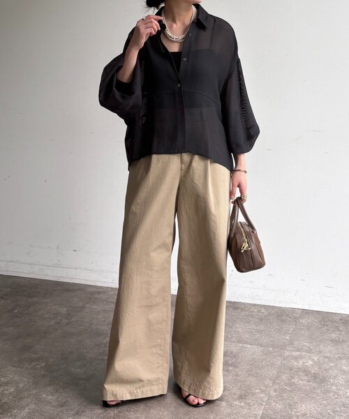 DouDou（ドゥドゥ）の「メッシュシャツ（シャツ/ブラウス・レディース・ベージュ/オフホワイト/チャコールグレー・FREE）」の10枚目の写真