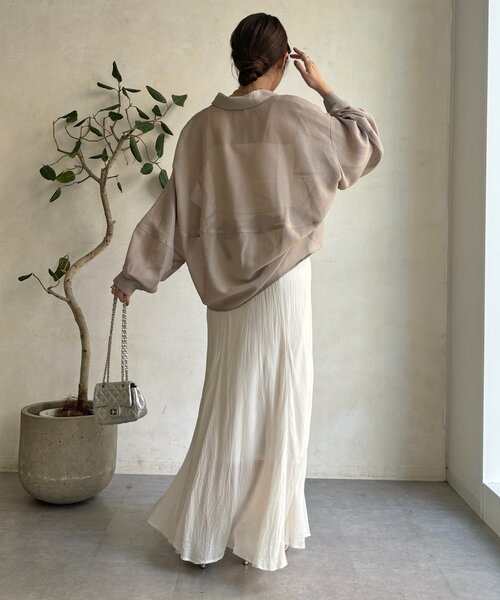 DouDou（ドゥドゥ）の「メッシュシャツ（シャツ/ブラウス・レディース・ベージュ/オフホワイト/チャコールグレー・FREE）」の22枚目の写真