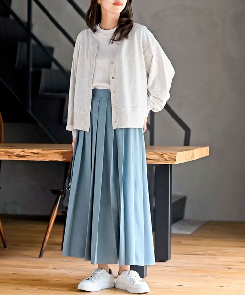 rps（アールピーエス）の「ミニ裏毛Ｖネックカーディガン（カーディガン/ボレロ・レディース・杢グレー/ブラック/オートミール・フリー）」の5枚目の写真