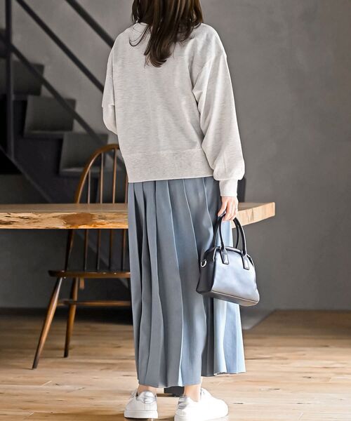 rps（アールピーエス）の「ミニ裏毛Ｖネックカーディガン（カーディガン/ボレロ・レディース・杢グレー/ブラック/オートミール・フリー）」の7枚目の写真