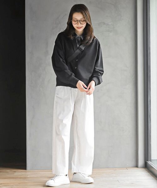 rps（アールピーエス）の「ミニ裏毛Ｖネックカーディガン（カーディガン/ボレロ・レディース・杢グレー/ブラック/オートミール・フリー）」の12枚目の写真