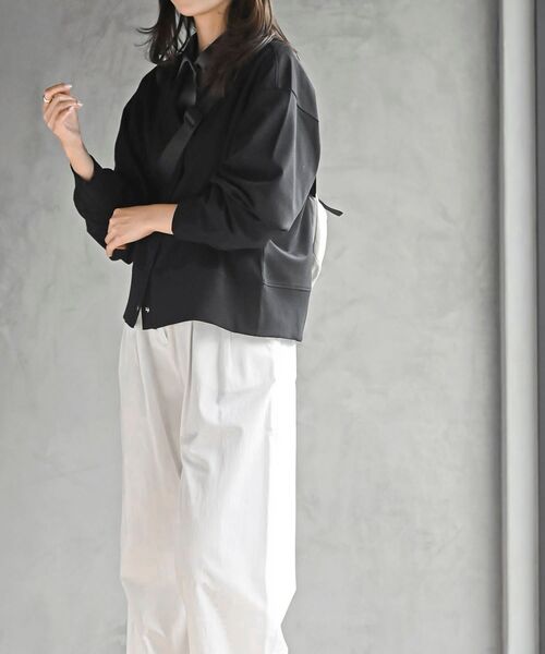 rps（アールピーエス）の「ミニ裏毛Ｖネックカーディガン（カーディガン/ボレロ・レディース・杢グレー/ブラック/オートミール・フリー）」の15枚目の写真