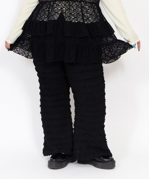 PUNYUS(プニュズ)の「レースフリルフレアパンツ(その他パンツ・レディース・ホワイト/ブラック・1/2/3/4/5)」の6枚目の写真