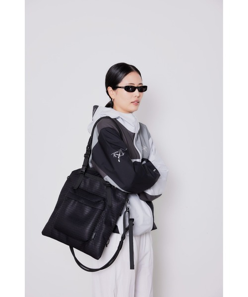 EDITA.(エディータ)の「洗濯機で洗える Washable Multi Way Utility Tote 防水 / 通勤(トートバッグ・メンズ・ブラック/スミクロ・FREE)」の20枚目の写真