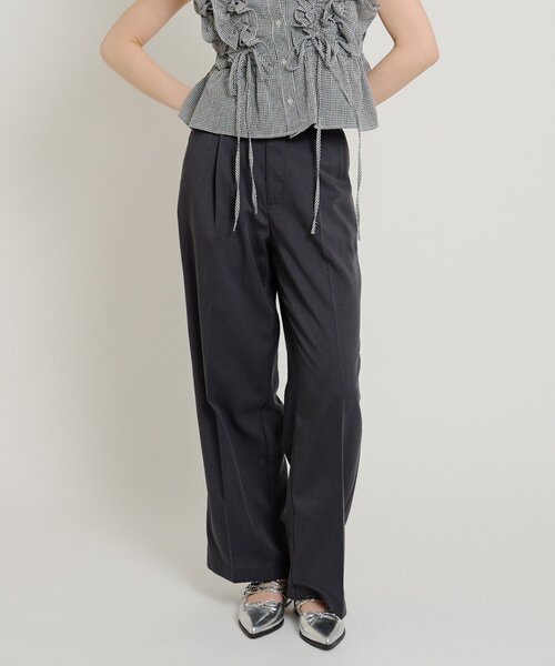 w closet（ダブルクローゼット）の「フリルスラックスパンツ（その他パンツ・レディース・ブラック/チャコールグレー・SMALL/MEDIUM）」の2枚目の写真