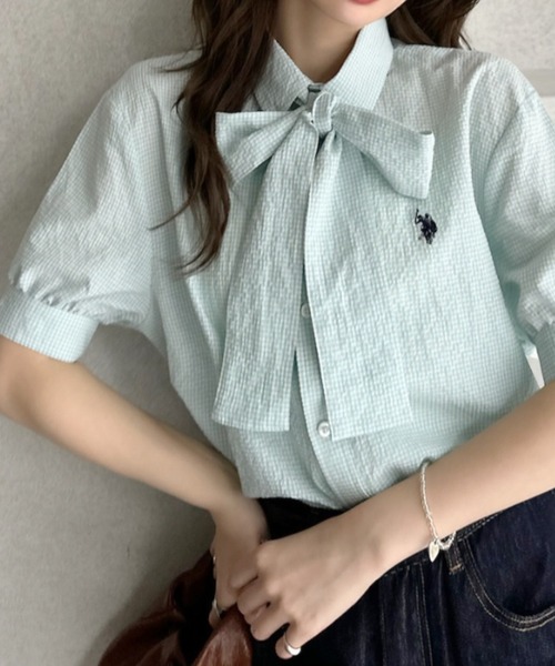 U.S. POLO ASSN.(ユーエスポロアッスン)の「【Ada.別注 U.S. POLO ASSN.】 ボウタイ 半袖 ブラウス ◎(シャツ/ブラウス・レディース・ピンク/ホワイト/ブルー・FREE)」の10枚目の写真