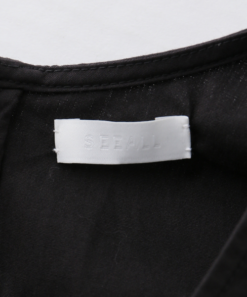 SEEALL（シーオール）の「【SEEALL/シーオール】TRIANGLE PULL OVER TOP（シャツ/ブラウス・レディース・ブラック・38）」の9枚目の写真