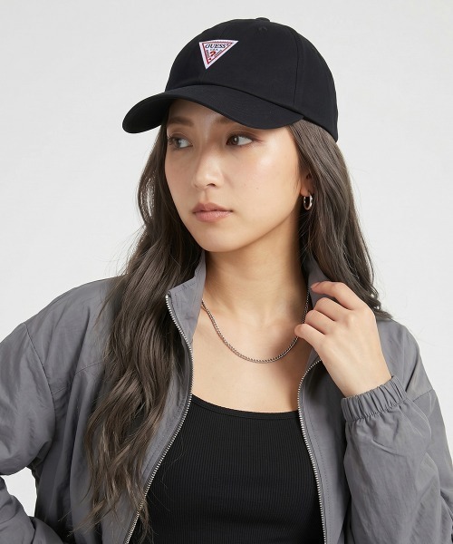 Guess（ゲス）の「【GUESS】ゲス　ロゴ　ベースボールキャップ（キャップ・レディース・カーキ系1/ブラック系1/ベージュ系2/ネイビー系1/ホワイト系1/ホワイト系2/ブラック系2/ベージュ系1/カーキ系2/ネイビー系2・FREE）」の20枚目の写真