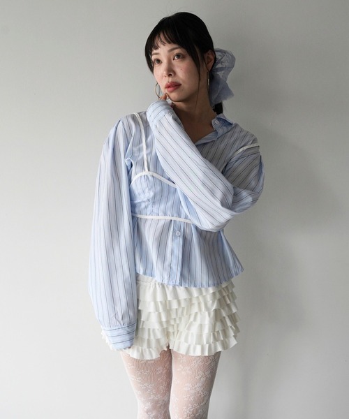 SANSeLF（サンセルフ）の「【SANSeLF】ビスチェレイヤードストライプシャツ saw26s057（シャツ/ブラウス・レディース・ブルー・FREE）」の2枚目の写真