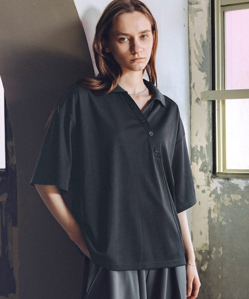 ROCHEM(ローシェン)の「アシンメトリーボタンスキッパーポロシャツ(ポロシャツ・メンズ・チャコール/ブラウン/ダークグリーン/ブラック・XS/S/M/L)」の19枚目の写真
