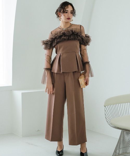 Callarus(カラルス)の「4WAYチュールフリルデザインブラウスパンツセットアップドレス〔Callarus〕(パンツドレス・レディース・ブラック/ブラウン/チャコール・M/L/LL)」の15枚目の写真