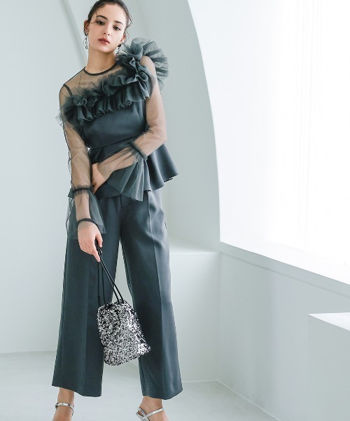 Callarus(カラルス)の「4WAYチュールフリルデザインブラウスパンツセットアップドレス〔Callarus〕(パンツドレス・レディース・ブラック/ブラウン/チャコール・M/L/LL)」の5枚目の写真