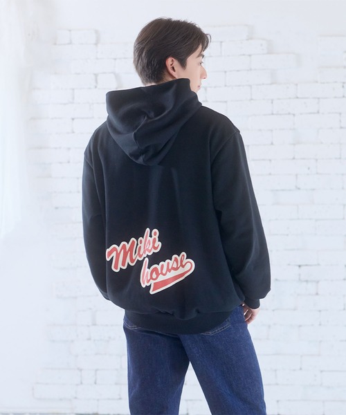 MIKI HOUSE(ミキハウス)の「ロゴフーディー(大人用)(パーカー・レディース・ブラック/ホワイト/ネイビー・L(175-185cm)/M(165-175cm)/S(155-165cm))」の4枚目の写真