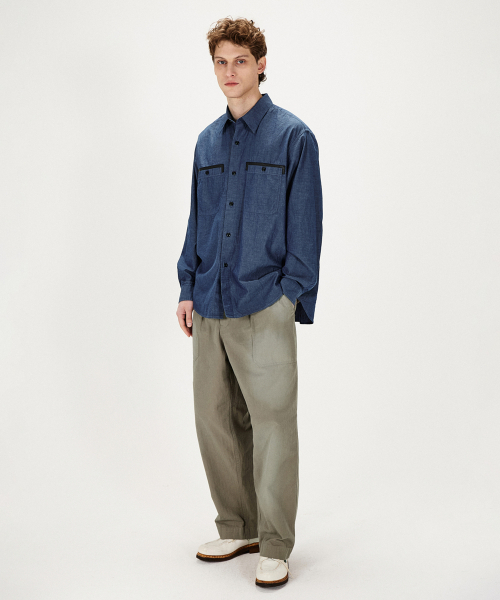 SHIRTER(シャーター)の「LEATHER TRIM LINEN BLEND SHIRT (BLUE)(シャツ/ブラウス・メンズ・その他・SMALL/LARGE/MEDIUM)」の6枚目の写真
