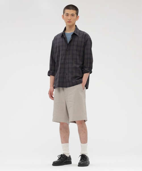 MARGARET HOWELL(マーガレットハウエル)の「COTTON VOILE CHECK(シャツ/ブラウス・メンズ・ネイビー・SMALL/MEDIUM/LARGE/X-LARGE)」の3枚目の写真