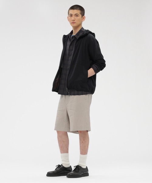 MARGARET HOWELL(マーガレットハウエル)の「COTTON VOILE CHECK(シャツ/ブラウス・メンズ・ネイビー・SMALL/MEDIUM/LARGE/X-LARGE)」の4枚目の写真