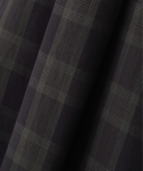 MARGARET HOWELL(マーガレットハウエル)の「COTTON VOILE CHECK(シャツ/ブラウス・メンズ・ネイビー・SMALL/MEDIUM/LARGE/X-LARGE)」の2枚目の写真