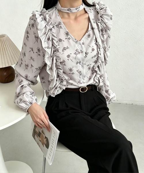 Miniministore(ミニミニストア)の「フリル花柄シャツブラウス リボンタイ付き(シャツ/ブラウス・レディース・グレイッシュベージュ/ライトブルー・FREE)」の10枚目の写真