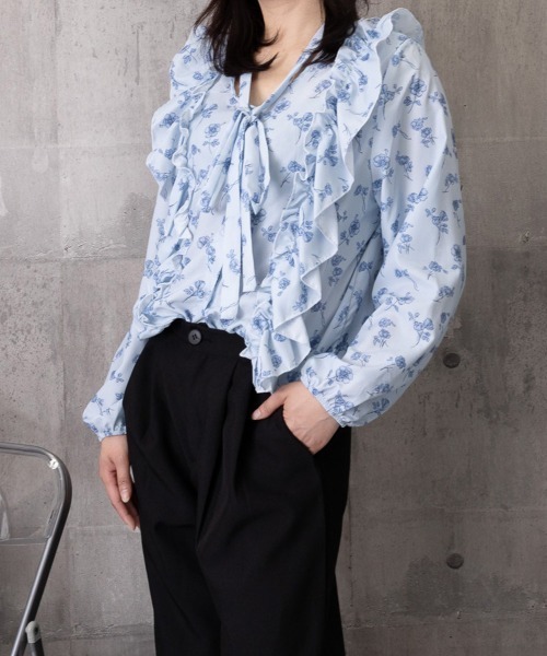 Miniministore(ミニミニストア)の「フリル花柄シャツブラウス リボンタイ付き(シャツ/ブラウス・レディース・グレイッシュベージュ/ライトブルー・FREE)」の18枚目の写真
