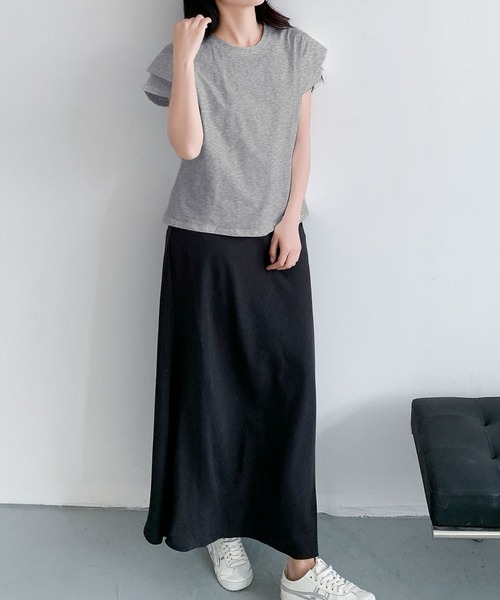 LOWO(ロワ)の「【綿100%使用】フレンチスリーブ無地Tシャツ(レイヤード・インナー対応)(Tシャツ/カットソー・レディース・イエロー/モカ/ブルー/グレー/ホワイト/ブラック・FREE)」の12枚目の写真