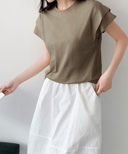 LOWO(ロワ)の「【綿100%使用】フレンチスリーブ無地Tシャツ(レイヤード・インナー対応)(Tシャツ/カットソー・レディース・イエロー/モカ/ブルー/グレー/ホワイト/ブラック・FREE)」の15枚目の写真