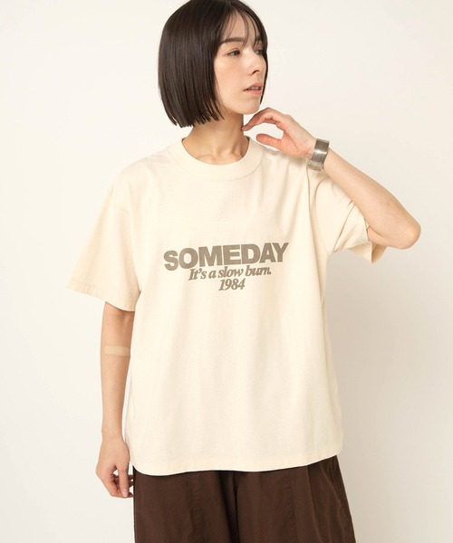RNA-N(アールエヌエーエヌ)の「M2669 SOMEDAYロゴT(Tシャツ/カットソー・レディース・キナリ/スミクロ/キャメル・FREE)」の15枚目の写真