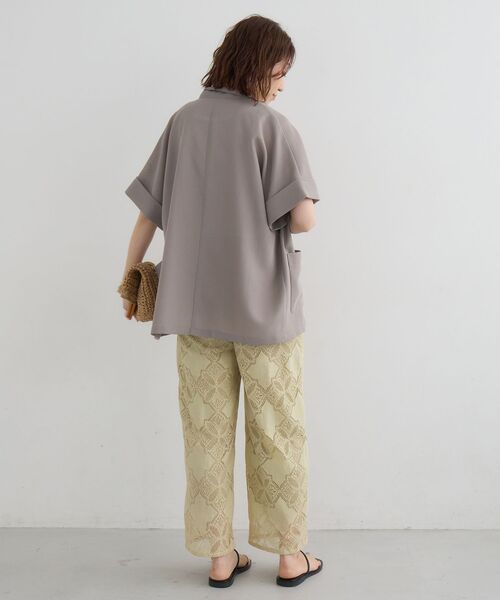 le.coeur blanc(ルクールブラン)の「パッチワーク風レースイージーパンツ(その他パンツ・レディース・イエロー/ブラック/オフホワイト・38)」の4枚目の写真