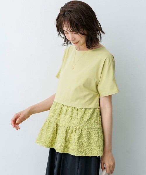 組曲 L(クミキョク オオキイサイズ)の「パフジャカードコンビジャージー ペプラムカットソー(Tシャツ/カットソー・レディース・ブラック系/ホワイト系/グレー系/グリーン系・5/6/7)」の8枚目の写真