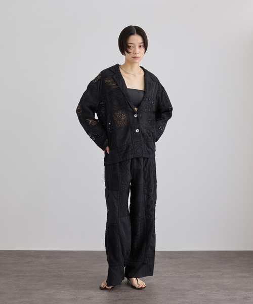 SALON adam et rope'（サロン アダム エ ロペ）の「【WEB限定】刺繍レースパッチワークシャツジャケット/ セットアップ対応（テーラードジャケット・レディース・ブラック/ホワイト・FREE）」の16枚目の写真