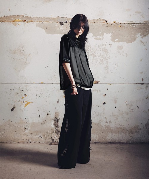 ERAR（エラー）の「【ERAR】レザーメッシュ切り替えメタルパーツTシャツ（Tシャツ/カットソー・メンズ・ブラック・XL/L/M/S）」の10枚目の写真
