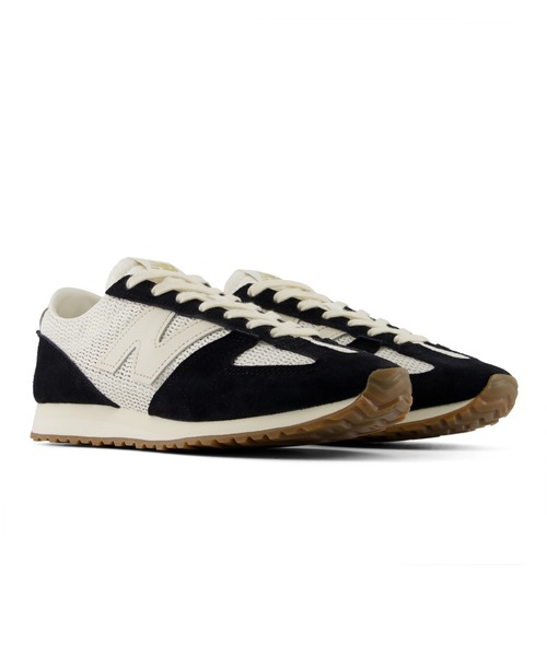 NEW BALANCE(ニューバランス)の「471(スニーカー・レディース・ホワイト/ブラック×ホワイト・29.0cm/30.0cm/27.0cm/27.5cm/28.0cm/28.5cm/22.0cm/22.5cm/23.0cm/23.5cm/24.0cm/24.5cm/25.0cm/25.5cm/26.0cm/26.5cm)」の5枚目の写真