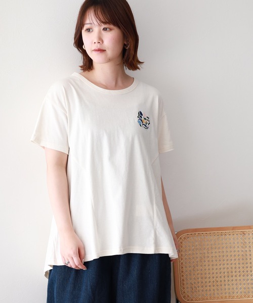 Emago（イマゴ）の「EMAGO 花刺繍ﾌﾚｱT 半袖（Tシャツ/カットソー・レディース・ブラック/ピンク/アイボリー・FREE）」の4枚目の写真
