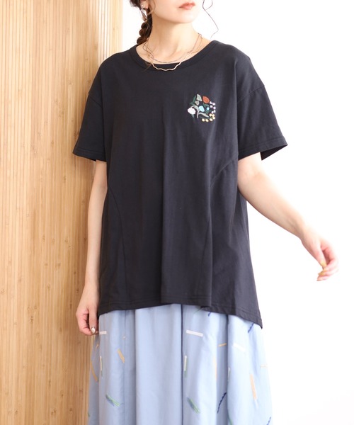Emago（イマゴ）の「EMAGO 花刺繍ﾌﾚｱT 半袖（Tシャツ/カットソー・レディース・ブラック/ピンク/アイボリー・FREE）」の14枚目の写真