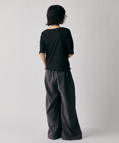 goocy(グーシー)の「テレコギャザー5分袖Vカーデ(Tシャツ/カットソー・レディース・ホワイト/チャコールグレー/ブラック・FREE)」の17枚目の写真