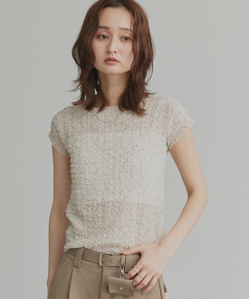 ad thie(アドティエ)の「フレンチスリーブ ポップコーン シアー トップス(Tシャツ/カットソー・レディース・オフホワイト/ブラック・FREE)」の5枚目の写真