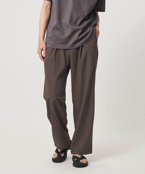 UNITED ARROWS(ユナイテッドアローズ)の「DotAir ドットエア ヘムコード 2プリーツ パンツ 吸水速乾 タテストレッチ(スラックス・メンズ・ダークブラウン/ブラック・XL/S/L/M)」の3枚目の写真