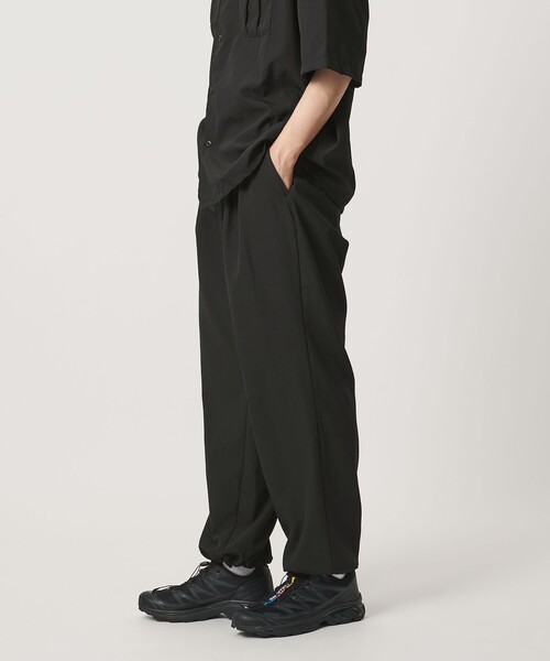 UNITED ARROWS(ユナイテッドアローズ)の「DotAir ドットエア ヘムコード 2プリーツ パンツ 吸水速乾 タテストレッチ(スラックス・メンズ・ダークブラウン/ブラック・XL/S/L/M)」の8枚目の写真