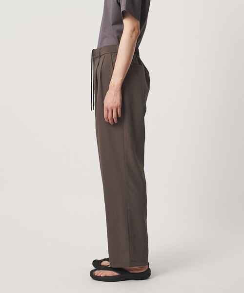 UNITED ARROWS(ユナイテッドアローズ)の「DotAir ドットエア ヘムコード 2プリーツ パンツ 吸水速乾 タテストレッチ(スラックス・メンズ・ダークブラウン/ブラック・XL/S/L/M)」の11枚目の写真