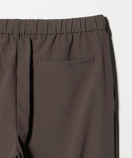 UNITED ARROWS(ユナイテッドアローズ)の「DotAir ドットエア ヘムコード 2プリーツ パンツ 吸水速乾 タテストレッチ(スラックス・メンズ・ダークブラウン/ブラック・XL/S/L/M)」の22枚目の写真