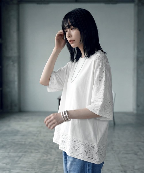 STYLE DELI(スタイルデリ)の「【BLK001】レースパッチワークデザインTシャツ(Tシャツ/カットソー・レディース・ホワイト/ブラック/グレー・FREE)」の22枚目の写真