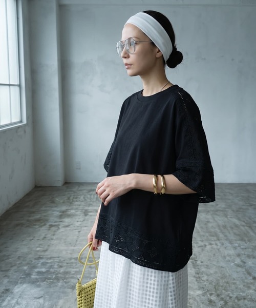 STYLE DELI(スタイルデリ)の「【BLK001】レースパッチワークデザインTシャツ(Tシャツ/カットソー・レディース・ホワイト/ブラック/グレー・FREE)」の13枚目の写真