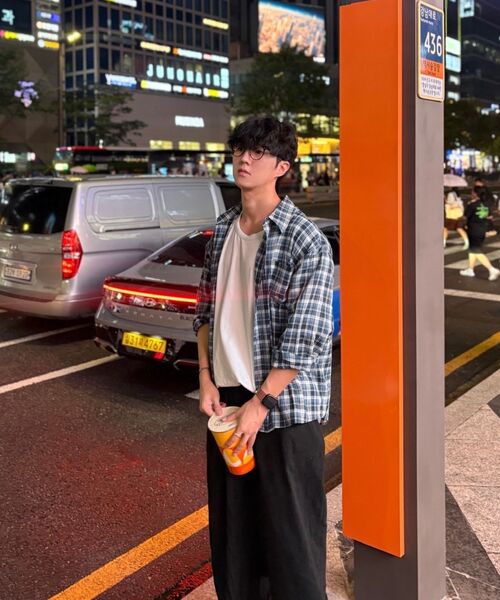 DNSR（ディーエヌエスアール）の「ライトサマー チェックシャツ ブルー（シャツ/ブラウス・メンズ・その他・MEDIUM/LARGE/X-LARGE/SMALL）」の16枚目の写真