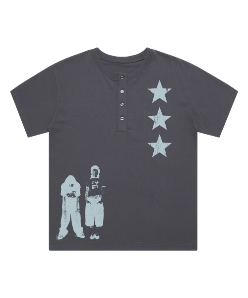 GRAVER（グレーバー）の「[ユニセックス]STAR3 ヘンリーネック半袖Tシャツ 2カラー（Tシャツ/カットソー・レディース・Beige/チャコールグレー・MEDIUM/LARGE）」の4枚目の写真