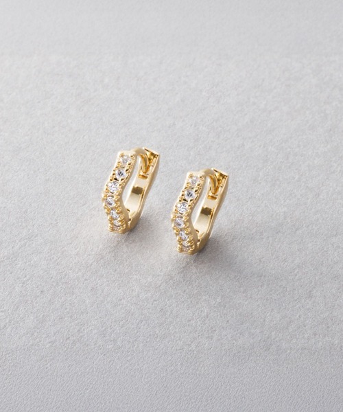 Cream dot.（クリームドット）の「【金属アレルギー対応】極小6mm！ビジューが煌くウェーブフープピアス（ピアス（両耳用）・レディース・ピンクゴールド/シルバー/ゴールド・ONE SIZE）」の2枚目の写真