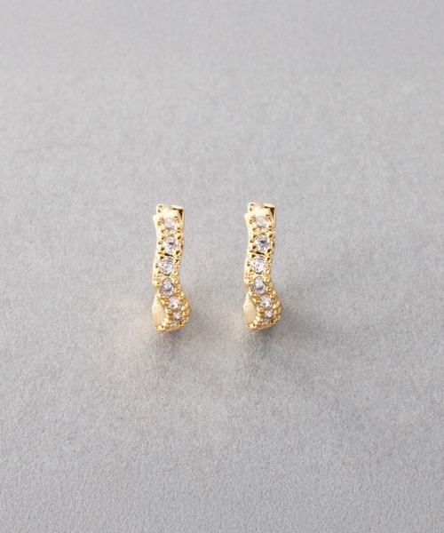 Cream dot.（クリームドット）の「【金属アレルギー対応】極小6mm！ビジューが煌くウェーブフープピアス（ピアス（両耳用）・レディース・ピンクゴールド/シルバー/ゴールド・ONE SIZE）」の9枚目の写真