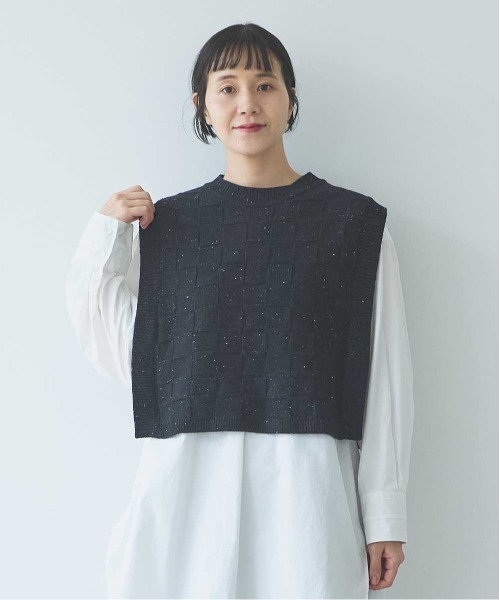 yuni(ユニ )の「5G Nep/w block pattern knit vest(ベスト・レディース・ブラック/グレー/ブラウン・FREE)」の15枚目の写真